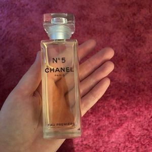 CHANEL No 5 Eau Premiere Spray 2.5oz
